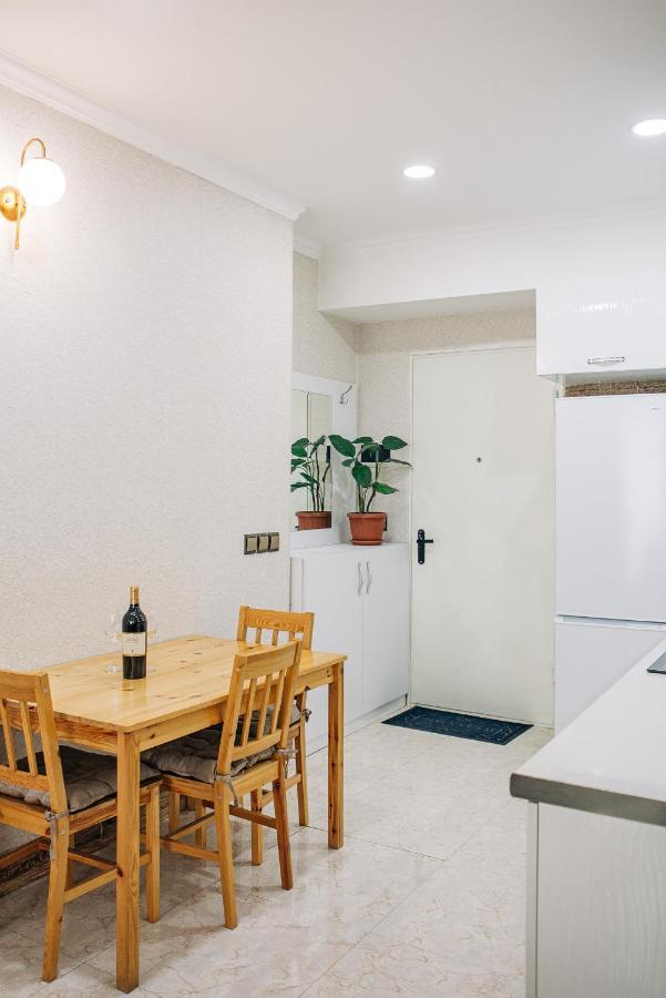 Apartament444 Тбилиси Экстерьер фото